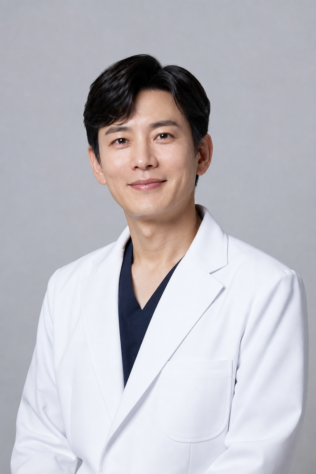 제니얼의원 원장 이현우